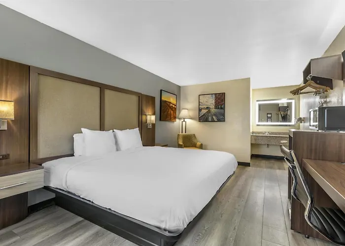 Best Western Salisbury Plaza